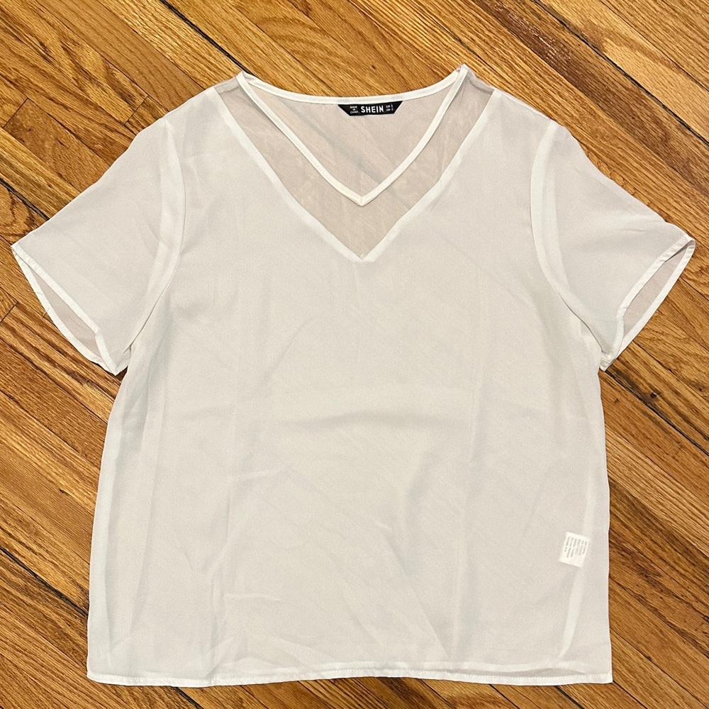 SHEIN Sheer White V-Neck Short Sleeve Top